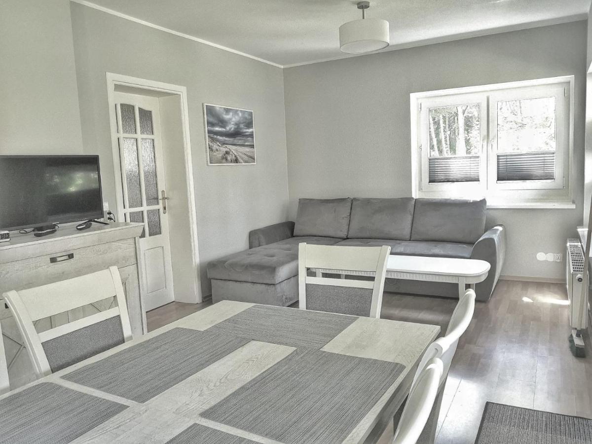 Mistral Przy Plazy Domki Caloroczne Stolpmünde Exterior foto